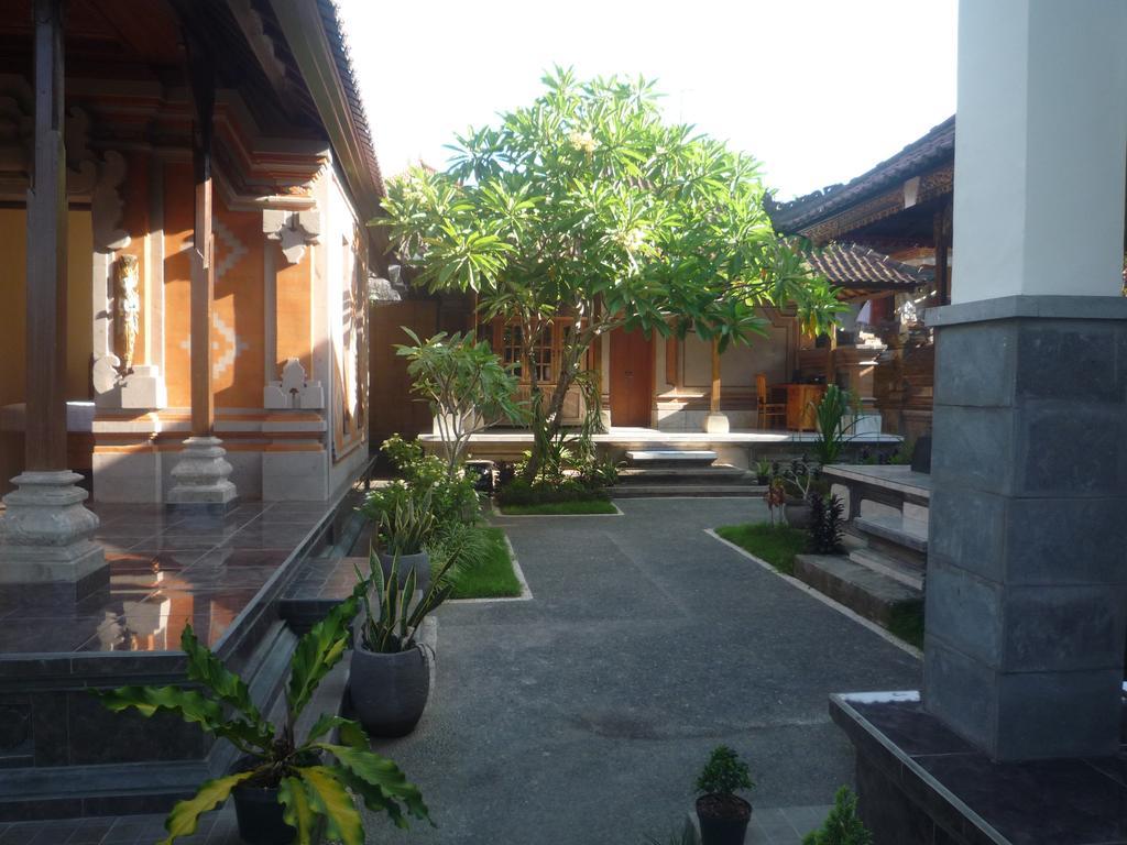 Pratama House Apartment Ubud  Room photo